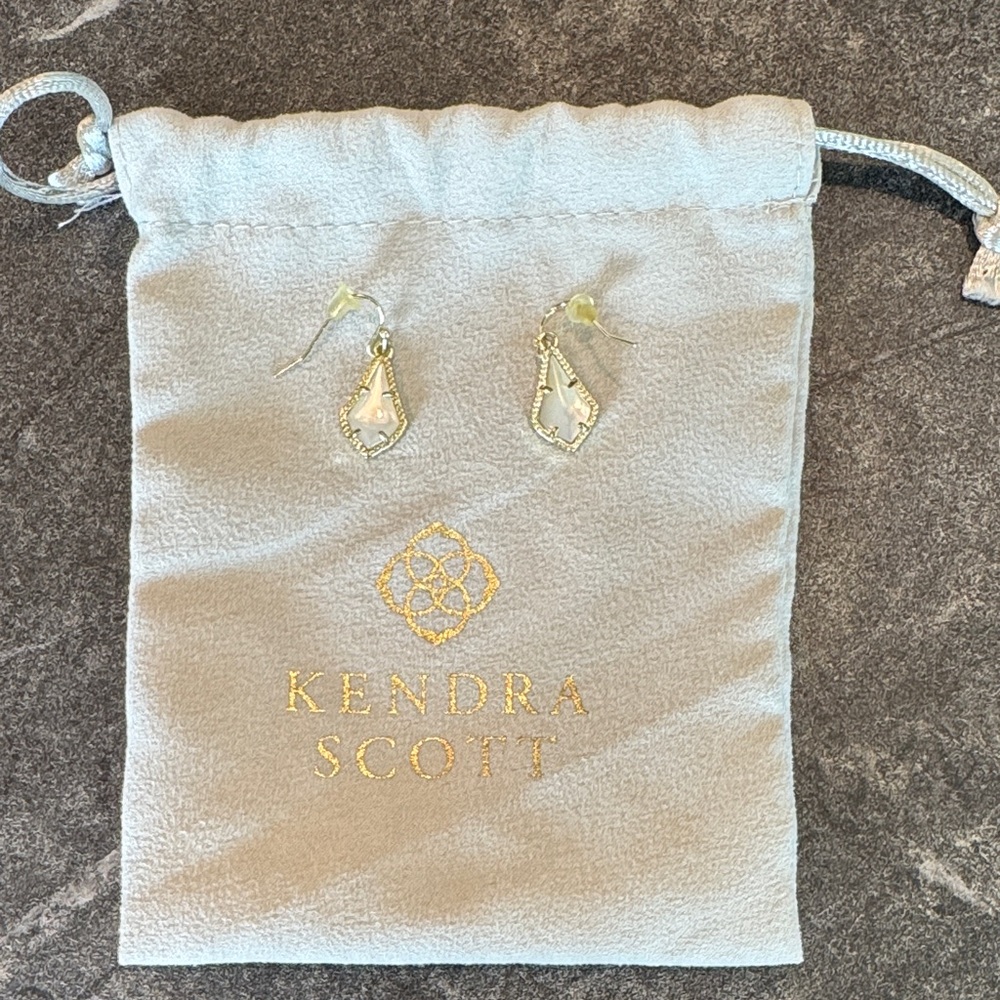 Kendra Scott Gold and Cream Drop Earrings